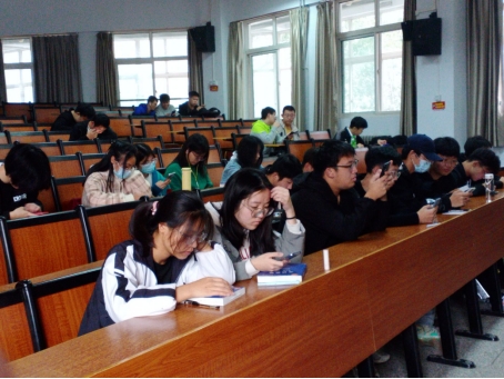 英国上市公司365