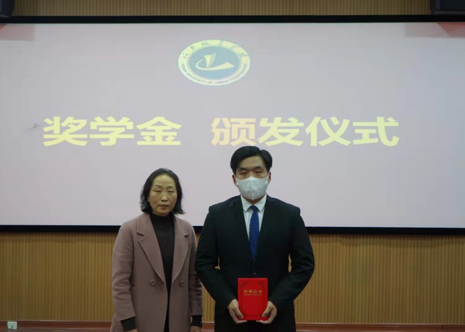英国上市公司365